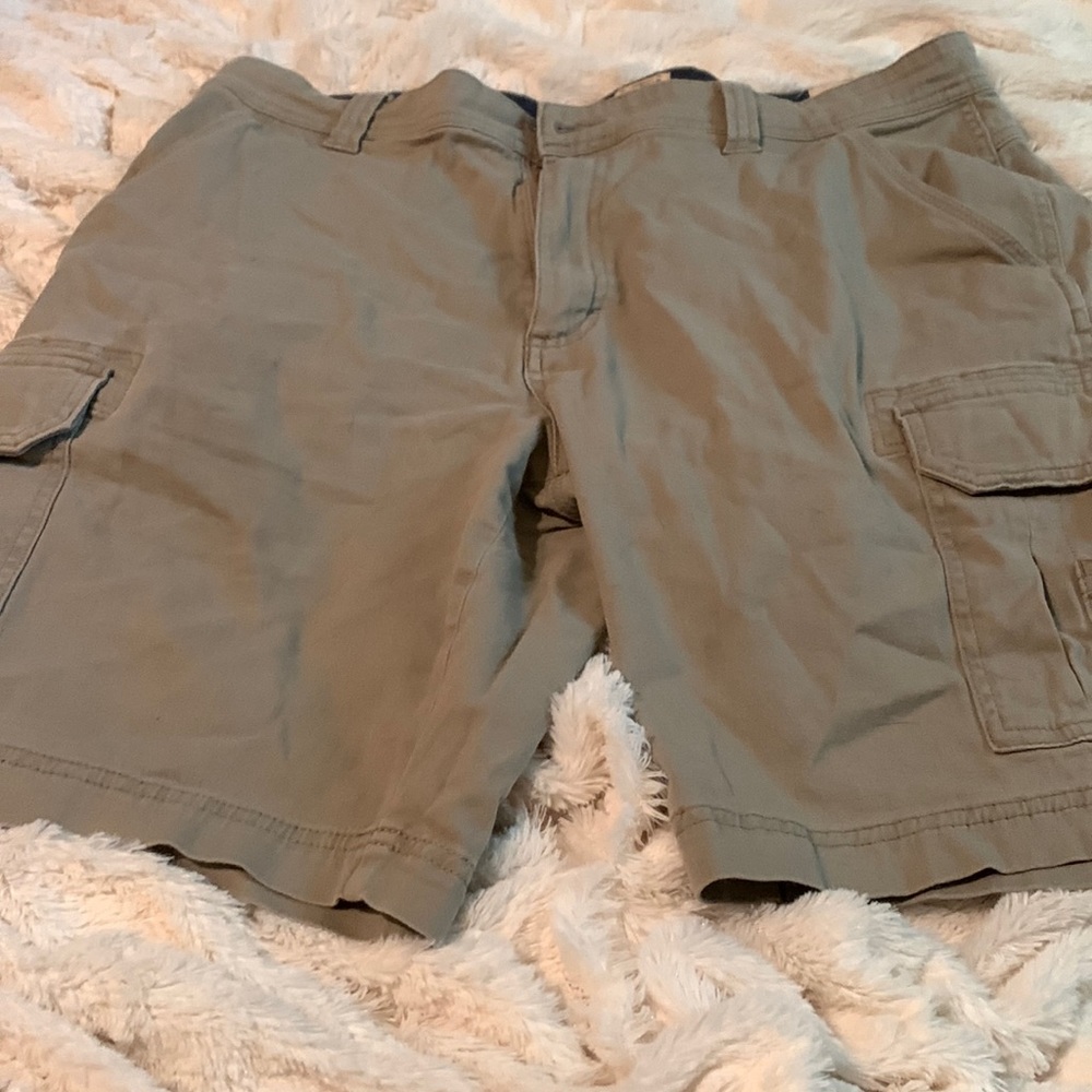Redhead cargo shorts